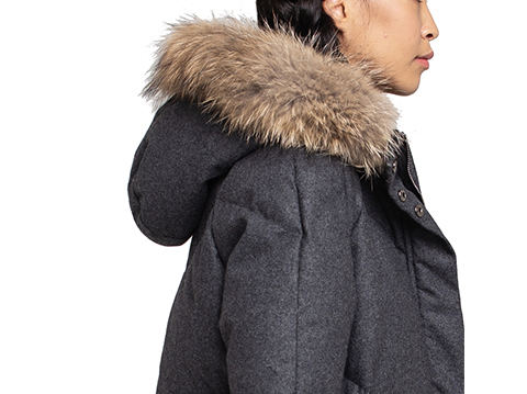 外貿(mào)女裝品牌羽絨服定制