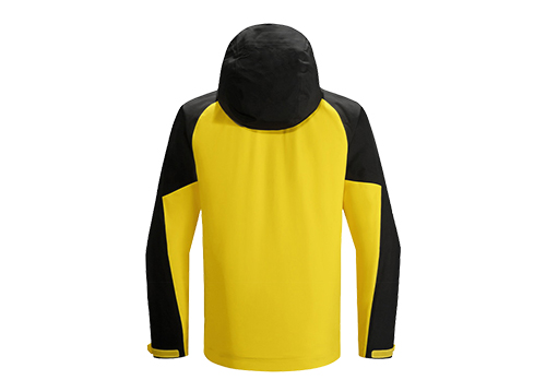 定制專家生產(chǎn)時(shí)尚潮牌沖鋒衣