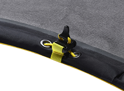 定制專家生產(chǎn)時(shí)尚潮牌沖鋒衣