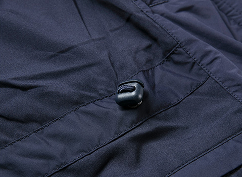 長款羽絨服廠家定制生產(chǎn)白鴨絨羽絨服