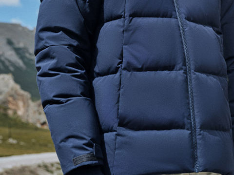 中高端羽絨服工廠 連帽羽絨服定制加工